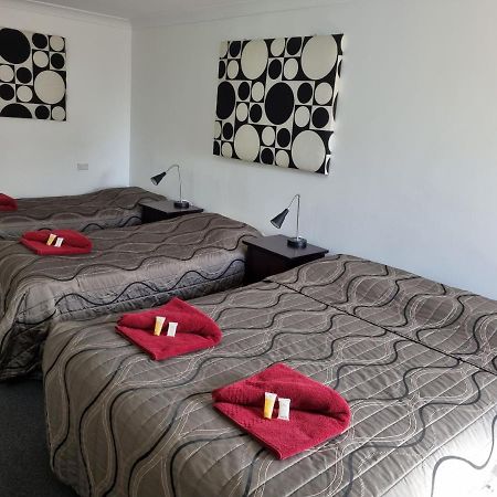 ทารี ลอดจ์ โมเทล Motel ภายนอก รูปภาพ